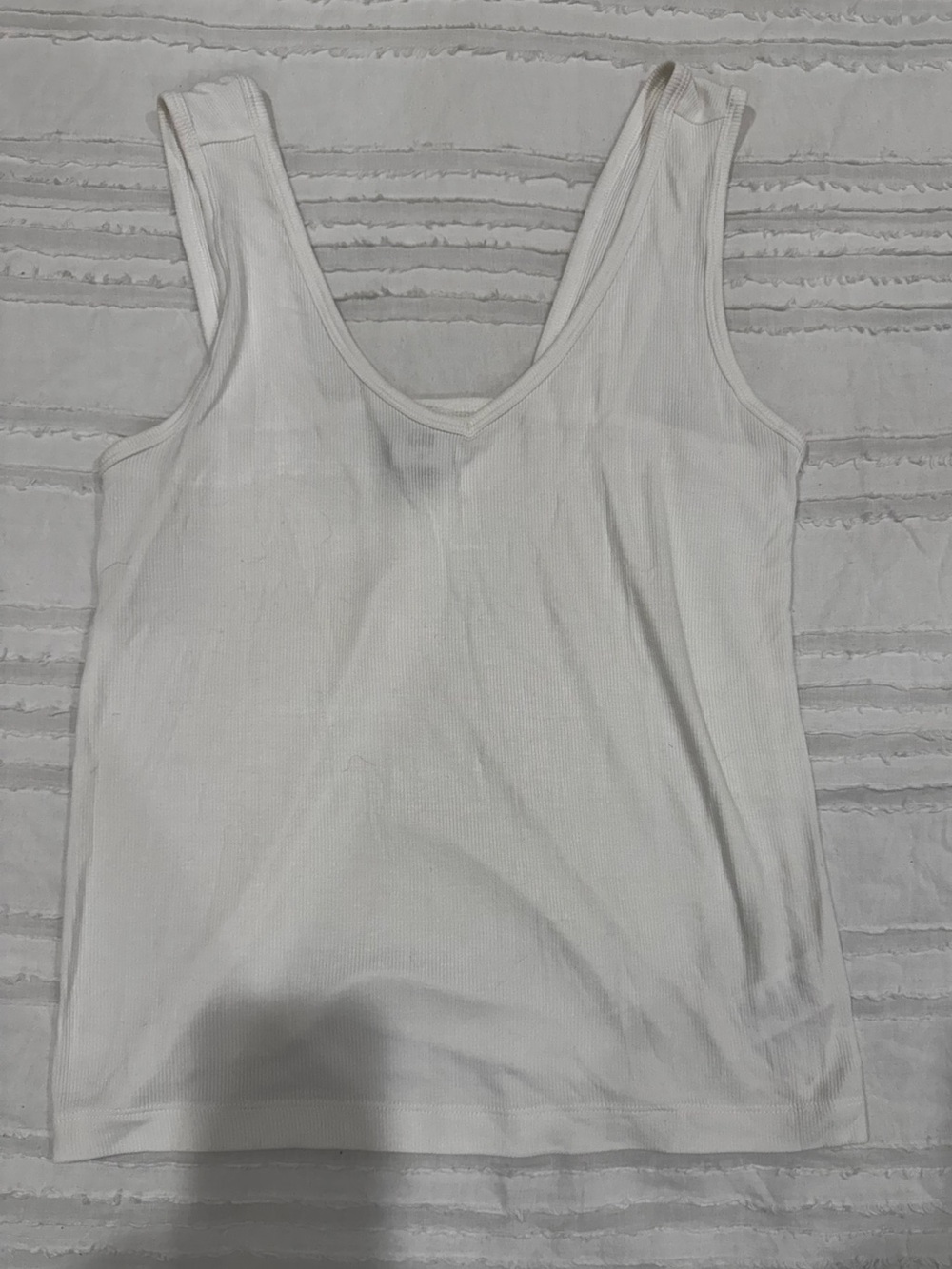 CAbi White Ribbed V-Neck Tank